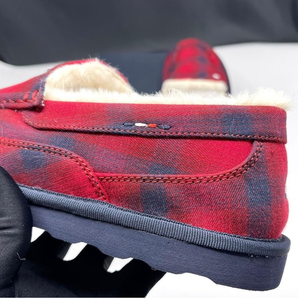 Tommy Hilfiger Slippers Mens Comfort Faux Fur Lined Mocassin Plaid Red Wicky New - Picture 8 of 11